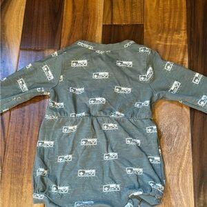 Kate Quinn Gray Romper with Green Details